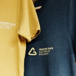T-Shirts in der Klettershopauslage, Merchandise
